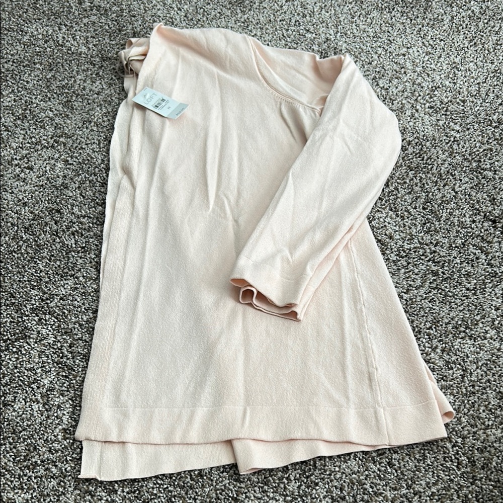 NWT- sz M LOFT lightweight light pink/peachy cardigan